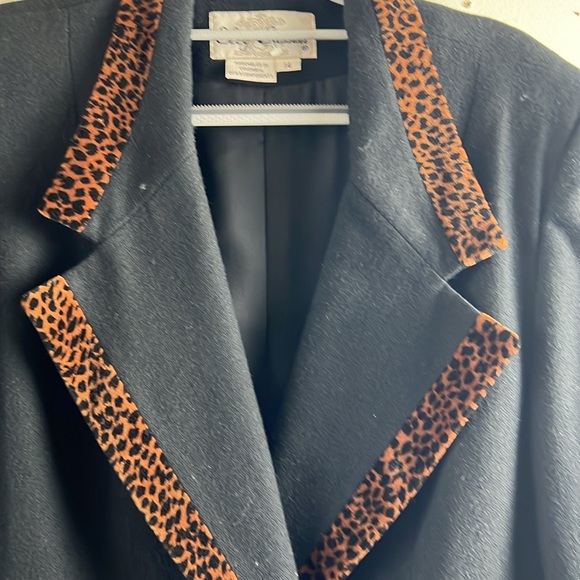 Vintage Oleg Cassini size 12 women blazer - Picture 9 of 11